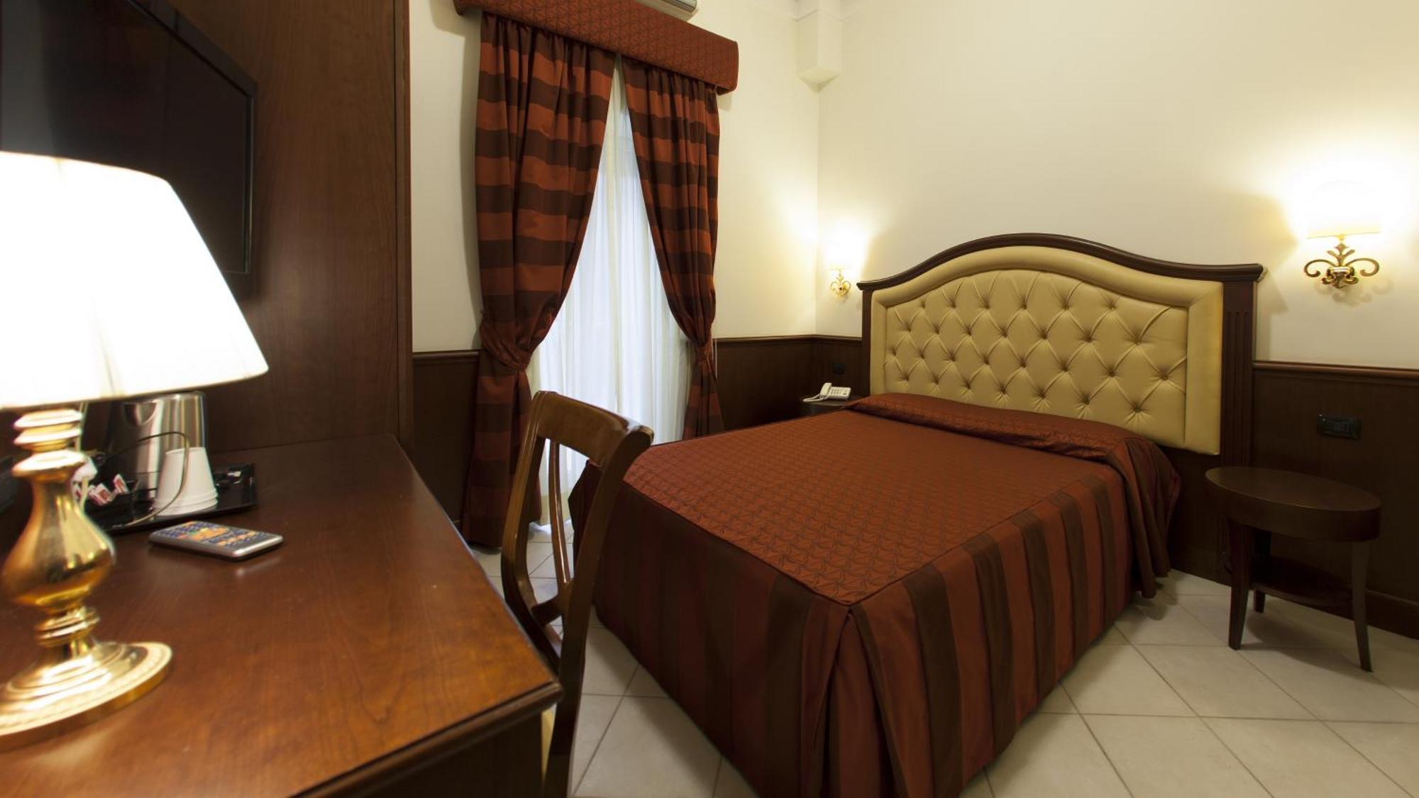 Bed and Breakfast Domus Augusta Рим Экстерьер фото