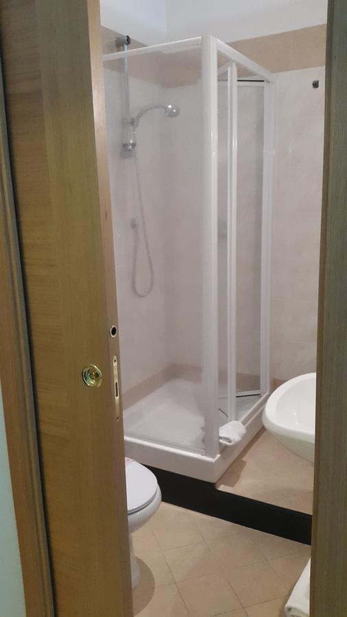 Bed and Breakfast Domus Augusta Рим Экстерьер фото